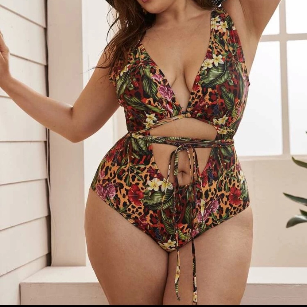 Floral Leopard backless One piece swim suit